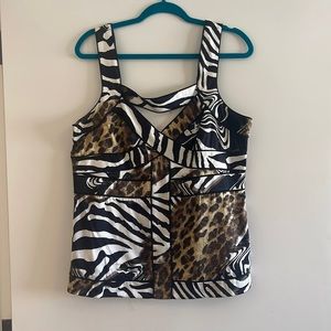 Sleeveless silk printed top